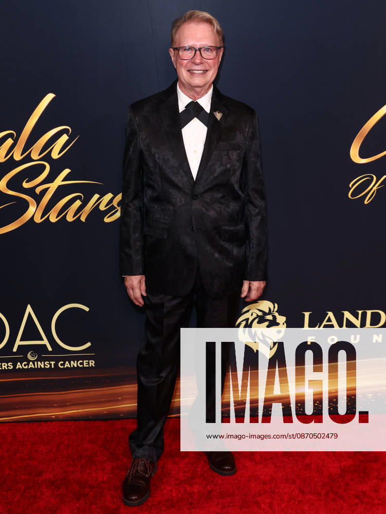 Dancers Against Cancer s Gala Of The Stars 2026 BEVERLY HILLS, LOS ANGELES, CALIFORNIA, USA - OCTOBER 22: Vincent Paterson arrives at Dancers Against Cancer s Gala Of The Stars 2026 held at The Beverly Hilton Hotel on October 22, 2026 in Beverly Hills, Los Angeles, California, United States. Beverly Hills The Beverly Hilton Hotel California United States
