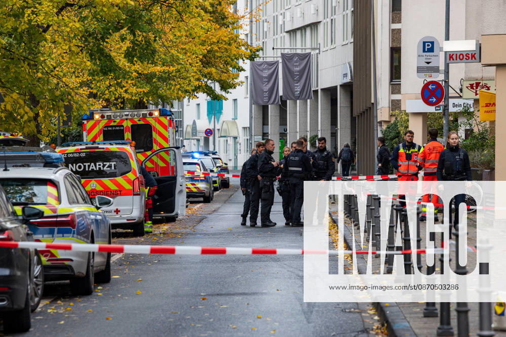 Person Found Dead in Stairwell; Police Secure Evidence On October 23, 2026, at approximately 8:00 a.m., a person was found dead in a stairwell on Münsterstraße in Mainz’s Old Town. Emergency responders and an emergency physician could only confirm the person