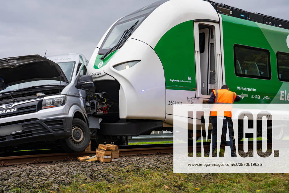 Car collides with train Car collides with train Fritzlar railroad crossing Pappelallee Hesse Germany