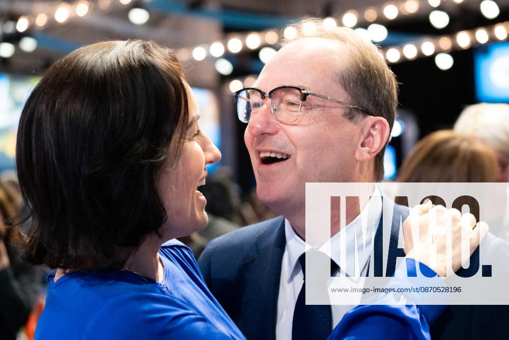 Munich, Bavaria, Germany October 23, 2026: The 2026 party convention of the CSU (Christian Social Union) at the Munich Trade Fair Center. Alexander Dobrindt, Federal Minister of the Interior of the Federal Republic of Germany, and Dorothee Bär, Federal Minister of Research, Technology, and Space, greet each other