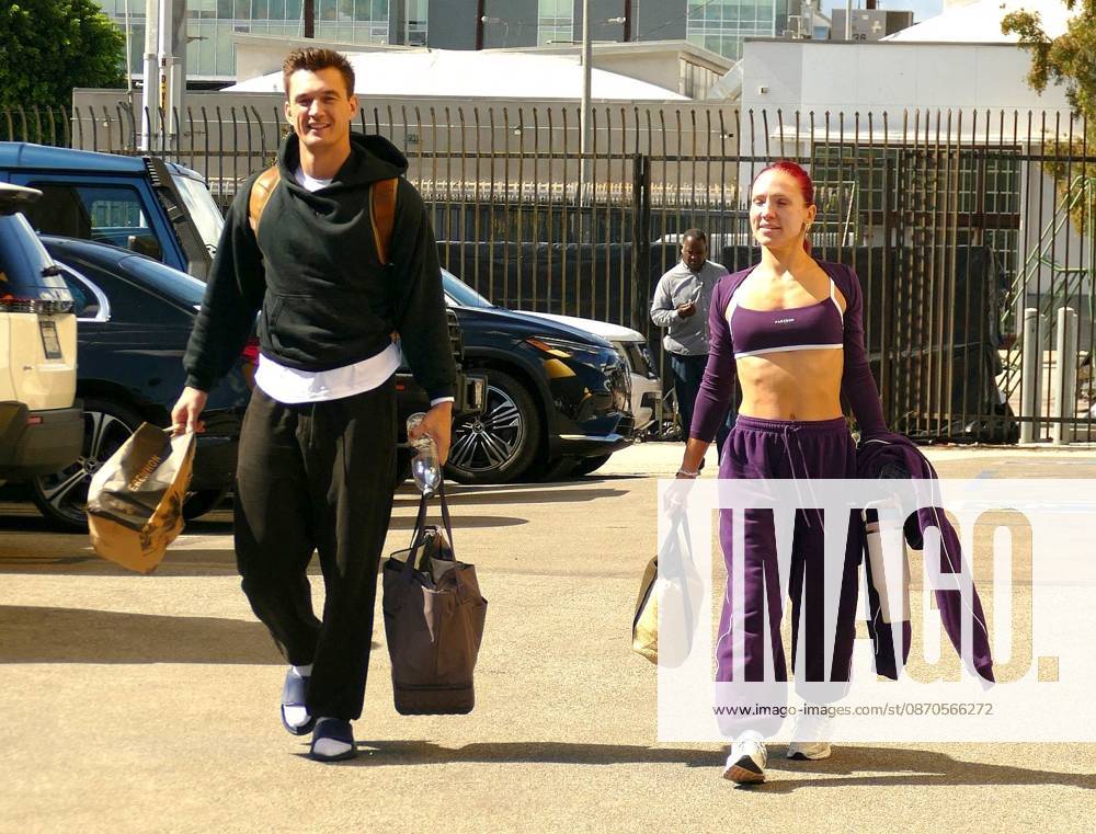 EXCLUSIVE: Tyler Cameron and Sharna Burgess Arrive To DWTS Rehearsal Together Friday EXCLUSIVE: Tyler Cameron and Sharna Burgess are seen arriving at the Dancing With The Stars rehearsals. 23 Oct 2026 Pictured: Tyler Cameron and Sharna Burgess.