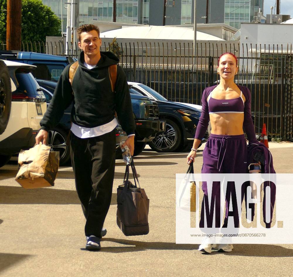 EXCLUSIVE: Tyler Cameron and Sharna Burgess Arrive To DWTS Rehearsal Together Friday EXCLUSIVE: Tyler Cameron and Sharna Burgess are seen arriving at the Dancing With The Stars rehearsals. 23 Oct 2026 Pictured: Tyler Cameron and Sharna Burgess.