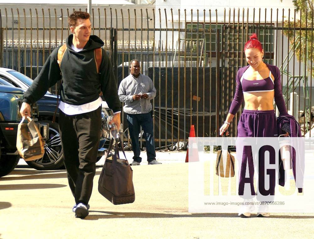 EXCLUSIVE: Tyler Cameron and Sharna Burgess Arrive To DWTS Rehearsal Together Friday EXCLUSIVE: Tyler Cameron and Sharna Burgess are seen arriving at the Dancing With The Stars rehearsals. 23 Oct 2026 Pictured: Tyler Cameron and Sharna Burgess.