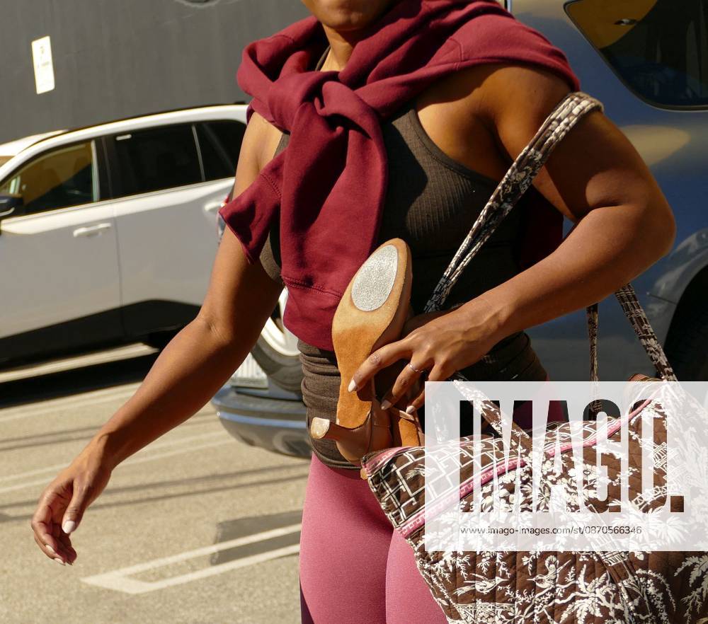 EXCLUSIVE: Fresh Prince of Bel Air Star Tatyana Ali Seen Leaving DWTS Rehearsals Carrying Dance Shoes EXCLUSIVE: Tatyana Ali is seenleaving Dancing With The Stars rehearsals. 23 Oct 2026 Pictured: Tatyana Ali.