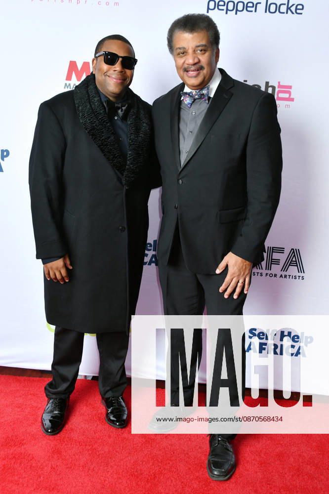 NEW YORK, NY- OCTOBER 23: Kenan Thompson and Neil deGrasse Tyson at Self Help Africas 16th Annual Change-Makers Ball honoring Kenan Thompson with the 2026 Empowering Africa Award on October 23, 2026 at The Lighthouse at Chelsea Piers in New York City.