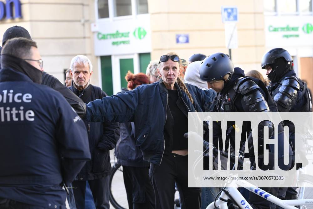 Extreme Left And Citizen Activists Protest 24 10 2026 BRUSSELS, BELGIUM - OCTOBER 24 : Police and demonstrators pictured during illegal demonstration the centre of Brussels against budget measures on October 24, 2026 in Brussels, Belgium, 24 10 2026 Brussels Belgium