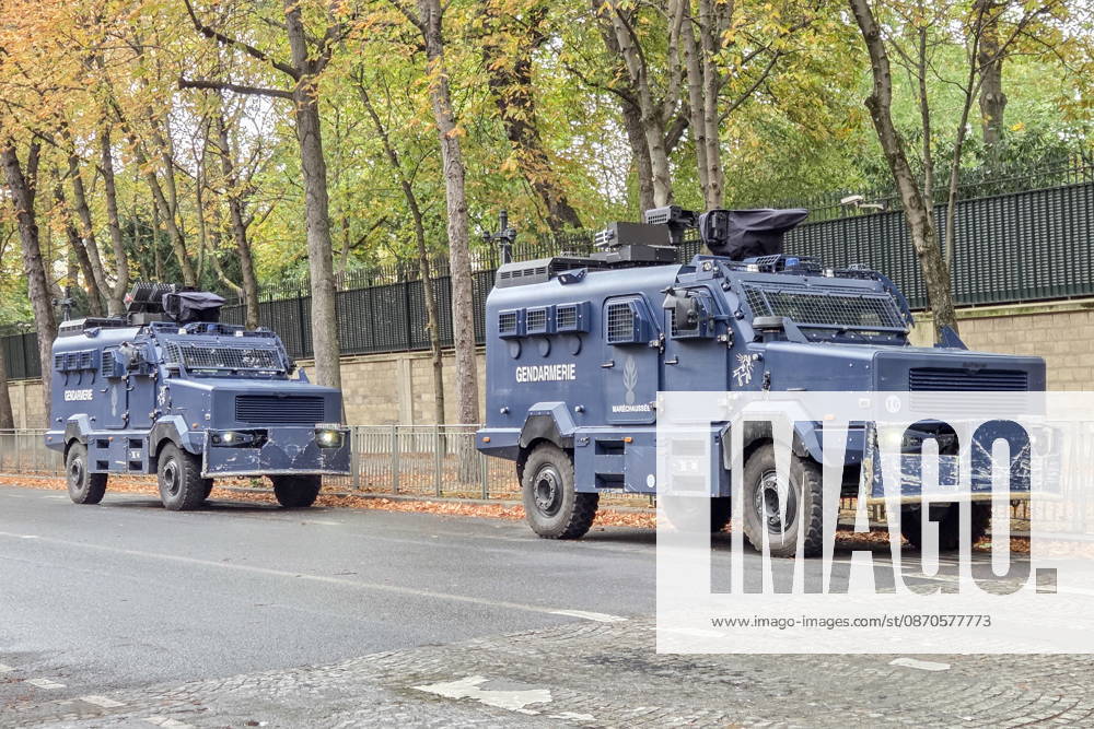 FRANCE, PARIS - OCTOBER 24, 2026: Riot police vehicles are seen in a street. Security measures have been tightened in the French capital as mass protests involving trade unions and university students are expected. Dmitry Orlov TASS 99860460