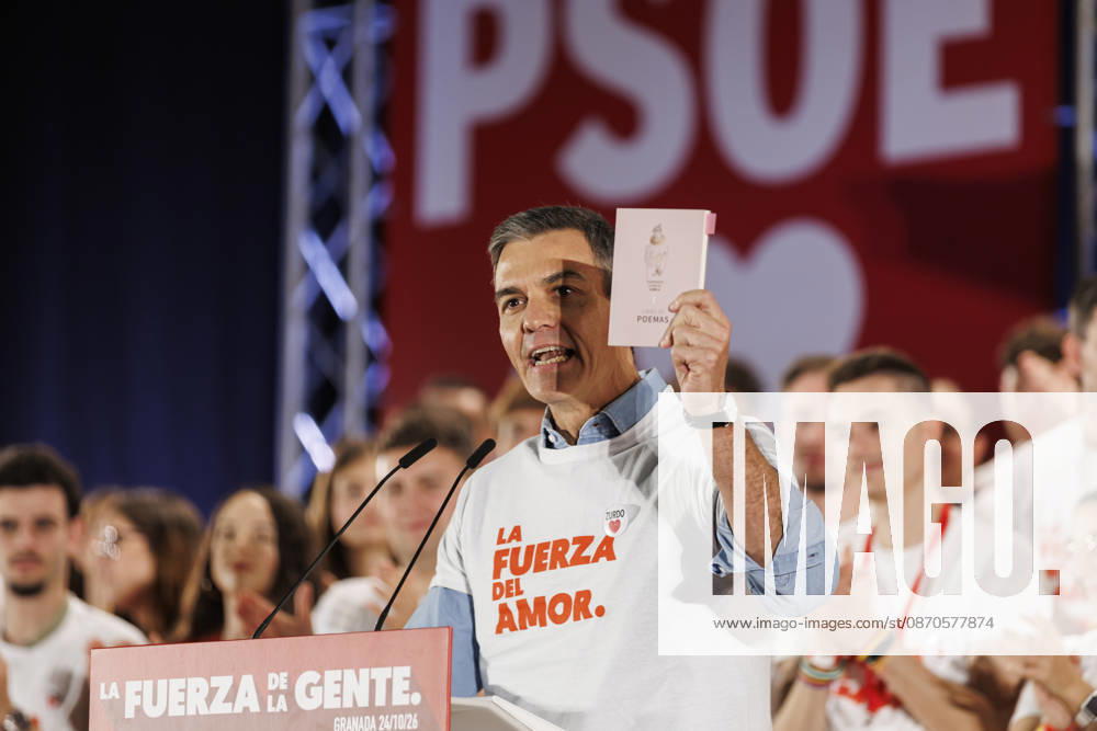 Sánchez heads his second pre-campaign event in Andalusia, this time in Granada. Photo of PSOE Secretary-General and Prime Minister Pedro Sánchez at a pre-campaign event at the Granada Convention and Exhibition Center. October 24 in Granada, Andalusia, Spain The event was also attended by the Deputy Secretary-General of the PSOE and Secretary-General of the PSOE in Andalusia, María Jesús Montero, and the Secretary-General of the PSOE in Granada and the party’s Senate candidate for that province, Pedro Fernández October 24, 2026 Álex Cá Granada Granada Spain