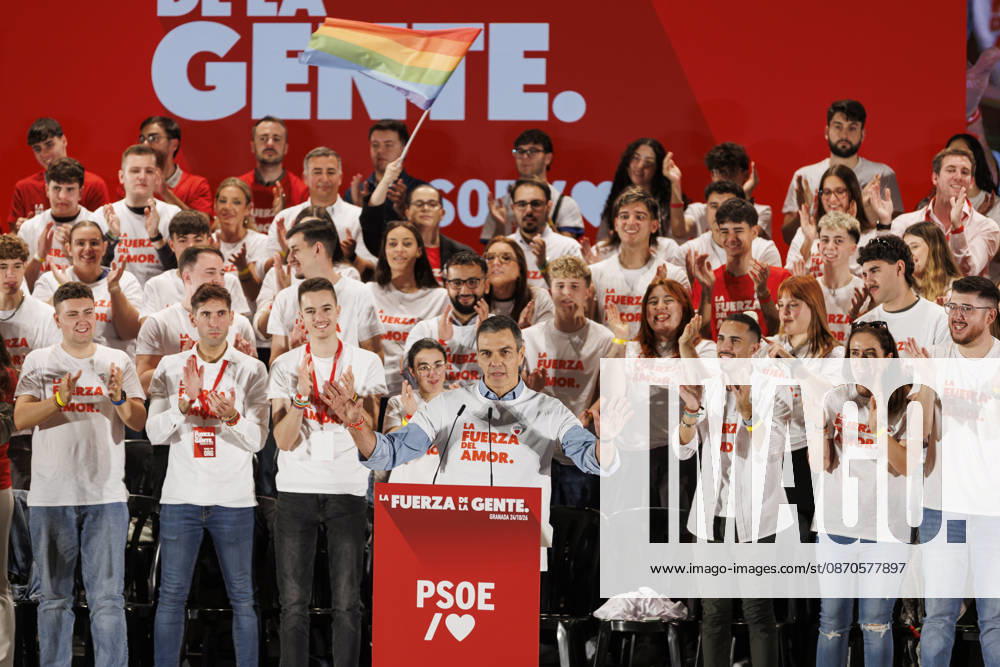 Sánchez heads his second pre-campaign event in Andalusia, this time in Granada. Photo of PSOE Secretary-General and Prime Minister Pedro Sánchez at a pre-campaign event at the Granada Convention and Exhibition Center. October 24 in Granada, Andalusia, Spain The event was also attended by the Deputy Secretary-General of the PSOE and Secretary-General of the PSOE in Andalusia, María Jesús Montero, and the Secretary-General of the PSOE in Granada and the party’s Senate candidate for that province, Pedro Fernández October 24, 2026 Álex Cá Granada Granada Spain