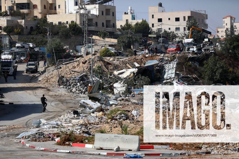 Palestinian homes in the ??Hebron destroyed following a clash at a checkpoint HEBRON, WEST BANK, PALESTINE - OCTOBER 24: A general view of the rubble of Palestinian homes and structures demolished by Israeli army heavy machinery in the Farsh Al Hawa area of Hebron, West Bank, Palestine on Saturday, October 24, 2026. The demolitions followed a deadly shootout at the local checkpoint involving two Palestinians and two Israeli soldiers, leading to a total lockdown of Hebron and surrounding communities. Wisam Hashlamoun Anadolu Hebron West Bank. Editorial use only. Please get in touch for any other usage.