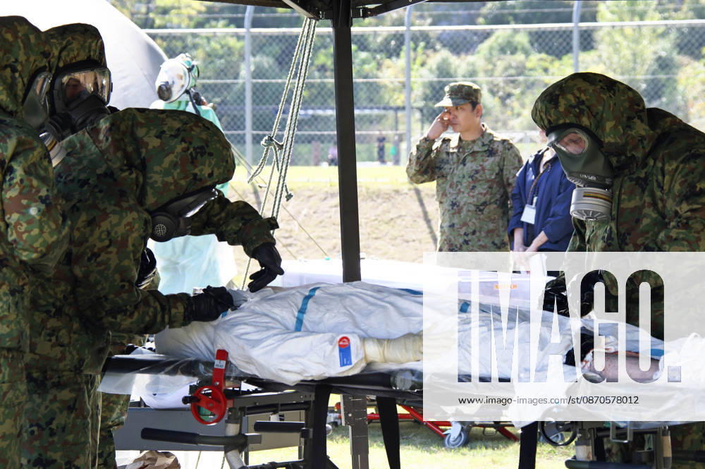Soldiers from the Japan Self-Defense Forces and the German Bundeswehr are participating in a joint medical exercise at Iruma Air Base as part of the Japan-U.S. military exercise Keen Sword 27. Iruma, October 24, 2026 Foto:xK.xFuturexImagex sword_6006