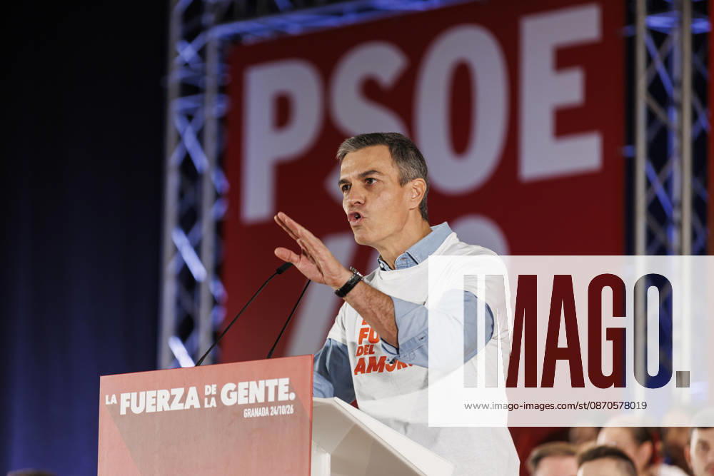 Sánchez heads his second pre-campaign event in Andalusia, this time in Granada. Photo of the PSOE Secretary-General and Prime Minister, Pedro Sánchez, at a pre-campaign event at the Granada Convention and Exhibition Center October 24 in Granada, Andalusia, Spain The event was also attended by the Deputy Secretary-General of the PSOE and Secretary-General of the PSOE in Andalusia, María Jesús Montero, and the Secretary-General of the PSOE in Granada and the party’s Senate candidate for that province, Pedro Fernández October 24, 2026 Álex Cá Granada, Granada, Spain