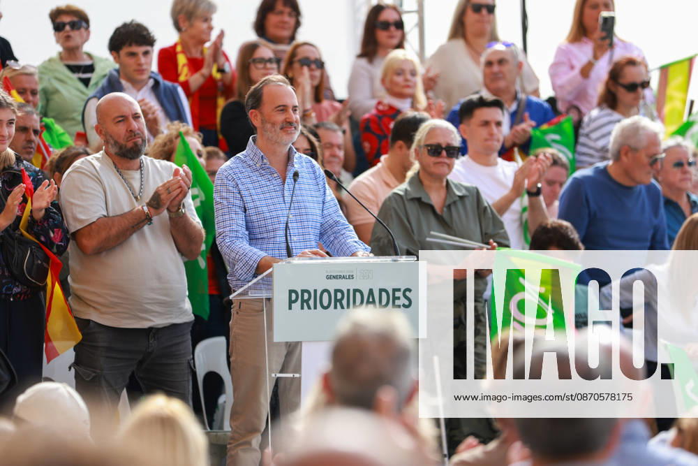 Abascal Holds a Public Event in Palma Gabriel Le Senne, president of Vox Baleares, during a public event as part of the pre-campaign for the general election on November 29, at La Seu de Mallorca, on October 24, 2026, in Palma de Mallorca, Mallorca, Balearic Islands, Spain. Abascal is the first leader of one of the major parties running in the general election to have announced public events in the Balearic Islands. OCTOBER 24, 2026. Tomàs Moyà. Palma de Mallorca, Mallorca, Isl. Palma de Mallorca, Mallorca, Spain