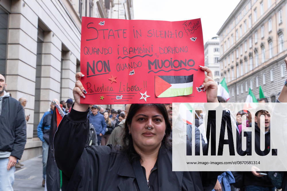 IPA90113080 - Italy Out of the War Rally in Rome