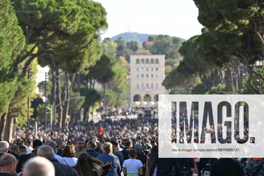 Mass Anti-Government National Protest in Tirana TIRANA, ALBANIA - OCTOBER 24: A large crowd of protesters march through a main avenue on October 24, 2026, in Tirana, Albania. Unrest and physical confrontations erupt in Tirana city center as demonstrators and riot police clash during a massive nationwide protest, turning the capital s main avenue into a major flashpoint as chaotic skirmishes broke out between security forces and factions of the crowd. Artur Widak Anadolu Tirana Albania. Editorial use only. Please get in touch for any other usage.