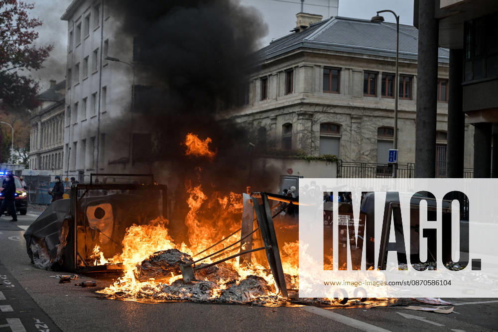Clashes During The Yellow Vests Protest Act II - Lyon Clashes during the Yellow Vests Protest Act II In Lyon, France on 24 October 2026. Photo by ABACAPRESS.COM Lyon France