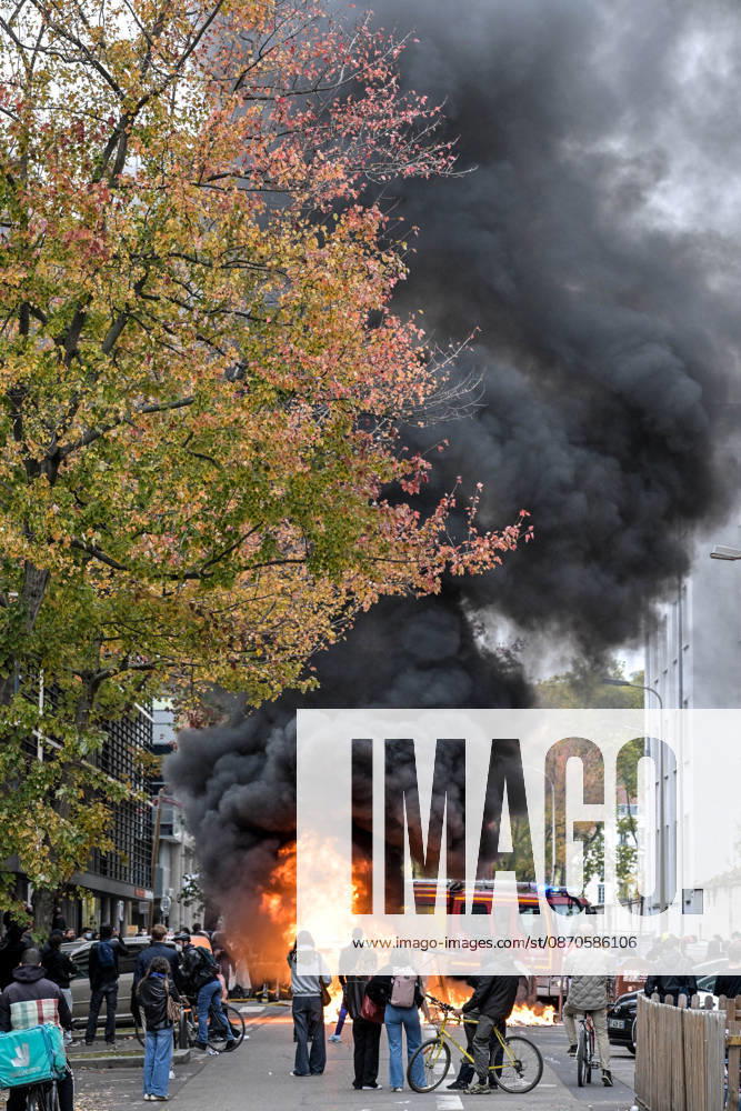 Clashes During The Yellow Vests Protest Act II - Lyon Clashes during the Yellow Vests Protest Act II In Lyon, France on 24 October 2026. Photo by ABACAPRESS.COM Lyon France