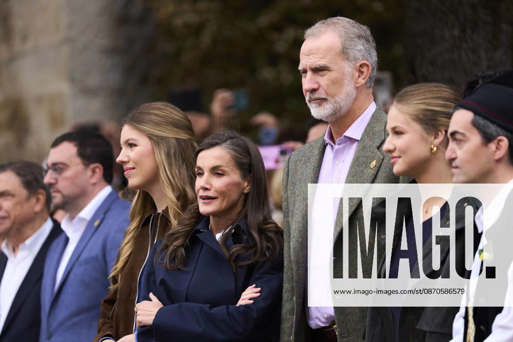 Oviedo Princess Leonor and Princess Sofia and Queen Letizia and King Felipe visited Llanes to present the Exemplary Town of Asturias 2026 award, which this year has been granted to the Santa Ana Fishermen’s Guild (Cofradía de Pescadores Santa Ana), in Llanes, Asturias. No Spain