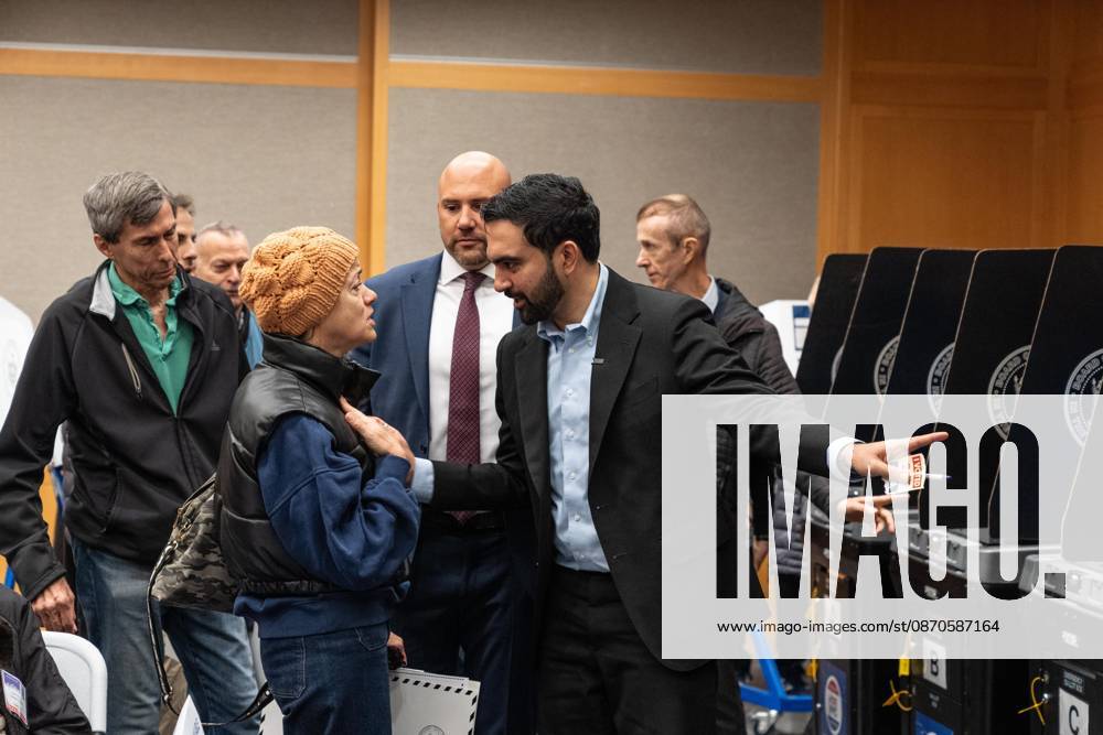 Mayor Zohran Mamdani speaks to people as they cast vote on the first day of early voting in general election at polling station at Metropolitan Museum of Art in New York, NY on October 24, 2026. Bronx USA - ZUMAr339 20261024_znp_r339_022