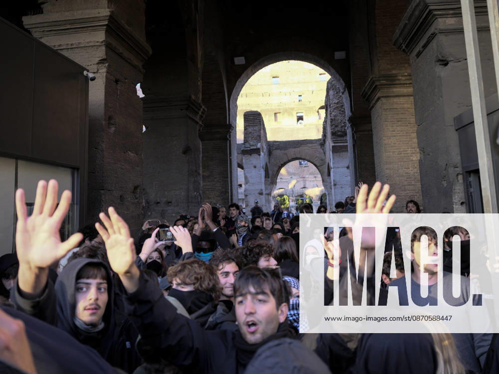 Protesters Attempt to Occupy the Colosseum Rome, Italy, October 24, 2026. Demonstrators enter the Colosseum and attempt to occupy the monument during a protest in the Italian capital. The protesters remain inside the site until police arrive to intervene. The incident takes place during a demonstration in Rome, as tensions escalate between protesters and law enforcement. Rome Italy