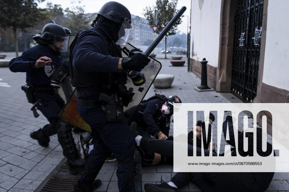Demonstration and clashes between protesters and police in Strasbourg STRASBOURG, FRANCE - OCTOBER 24: Protesters clash with law enforcement officers during a demonstration in the city centre of Strasbourg, France on October 24, 2026. Police officers intervene to disperse groups of protesters as tear gas is deployed. Clashes, projectile throwing and property damage are reported in several streets. Barricades and burning vehicles reflect the tense situation surrounding the protest. Elyxandro Cegarra Anadolu Strasbourg France. Editorial use only. Please get in touch for any other usage.