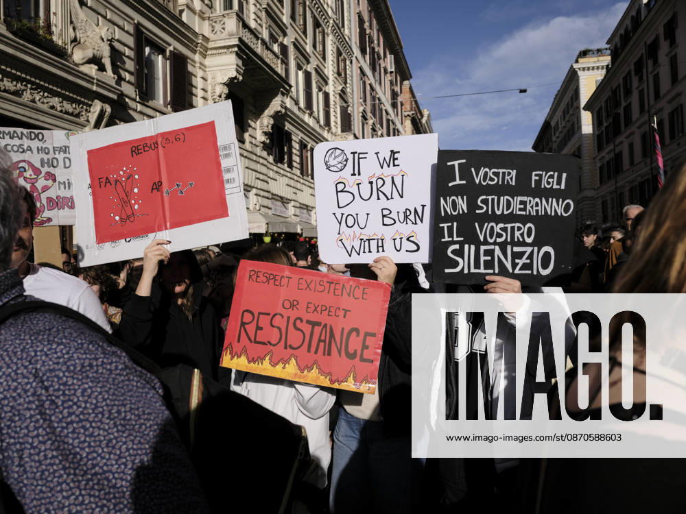 Rome Anti-War Demonstration Rome, Italy, October 24, 2026. Demonstrators take part in an anti-war march, under the slogan Fuori lItalia dalla guerra (Keep Italy Out of the War). Protesters, opposing Italys involvement in wars, military rearmament and the Italian governments policies. Rome Italy