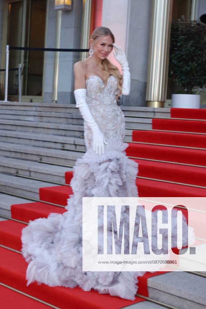 Leipzig Opera Ball 2026 Jenny Elvers Leipzig Opera Ball 2026, Leipzig Opera, Date: October 24, 2026