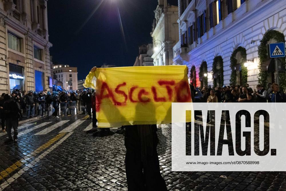 IPA90124685 - Protest Against Rising Living Costs: Rome, October 24, 2026 March Organized by the October 17 Movement