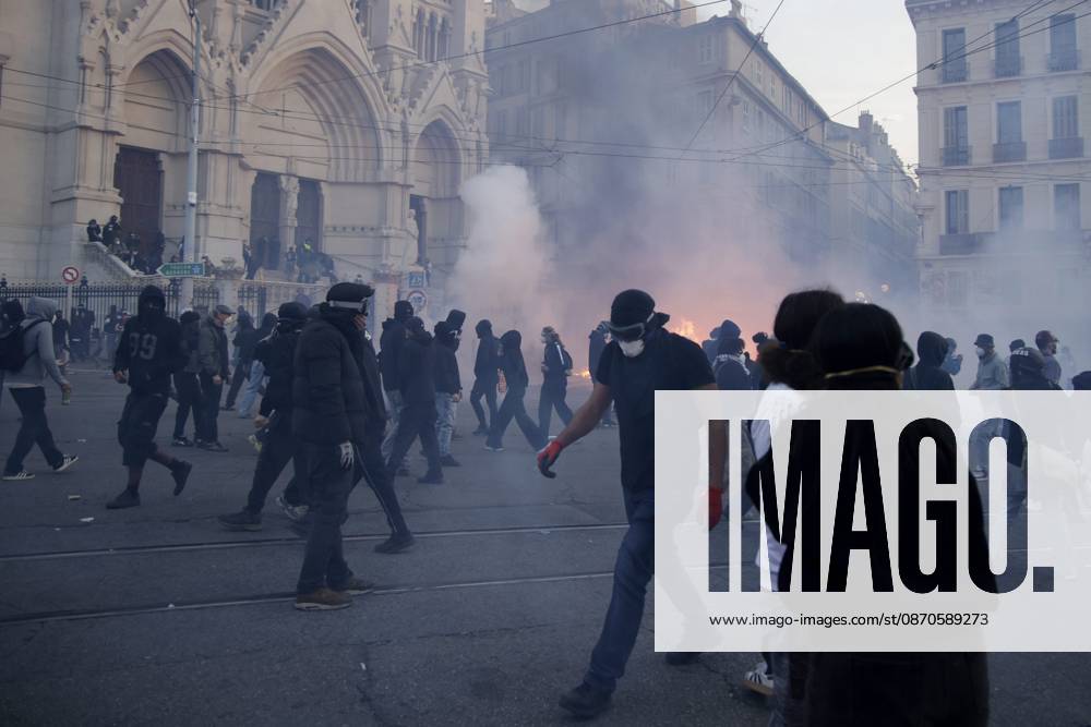 October 24 Protest PHOTOPQR LA PROVENCE PENNANT Franck Marseille Oct. 24, 2026 End of the October 24 protest against the high cost of living and clashes with police in downtown Marseille at Porte d’Aix and Réformés France Oct. 24 2026 Another day of protests this Saturday, and amid fears of renewed violence and looting, restrictions on freedom of movement and assembly have multiplied, drawing sharp criticism from civil liberties groups Marseille, Marseille, France