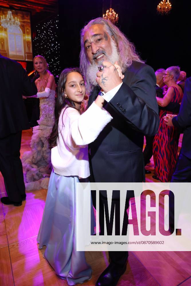Leipzig Opera Ball 2026: Senay Gueler and Her Daughter s First Dance, Leipzig Opera Ball 2026, Leipzig Opera, Date: October 24, 2026