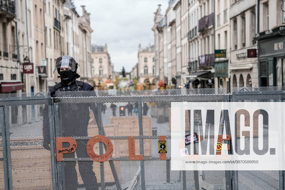 Police intervene in demonstrators amid ongoing protests in Nancy NANCY, FRANCE - OCTOBER 24: Police clash with protesters with water cannons and tear gas during a demonstration amid ongoing social and political tensions in Nancy, France, on October 24, 2026. Muhammed Said Tako Anadolu Nancy France. Editorial use only. Please get in touch for any other usage.
