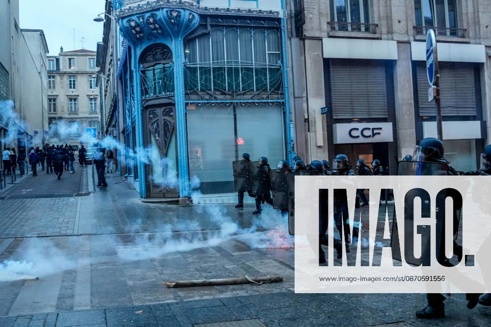Police intervene in demonstrators amid ongoing protests in Nancy NANCY, FRANCE - OCTOBER 24: Police clash with protesters with water cannons and tear gas during a demonstration amid ongoing social and political tensions in Nancy, France, on October 24, 2026. Muhammed Said Tako Anadolu Nancy France. Editorial use only. Please get in touch for any other usage.