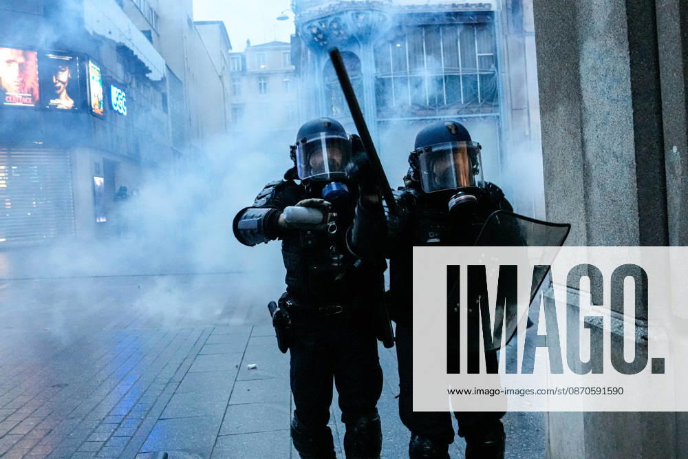 Police intervene in demonstrators amid ongoing protests in Nancy NANCY, FRANCE - OCTOBER 24: Police clash with protesters with water cannons and tear gas during a demonstration amid ongoing social and political tensions in Nancy, France, on October 24, 2026. Muhammed Said Tako Anadolu Nancy France. Editorial use only. Please get in touch for any other usage.