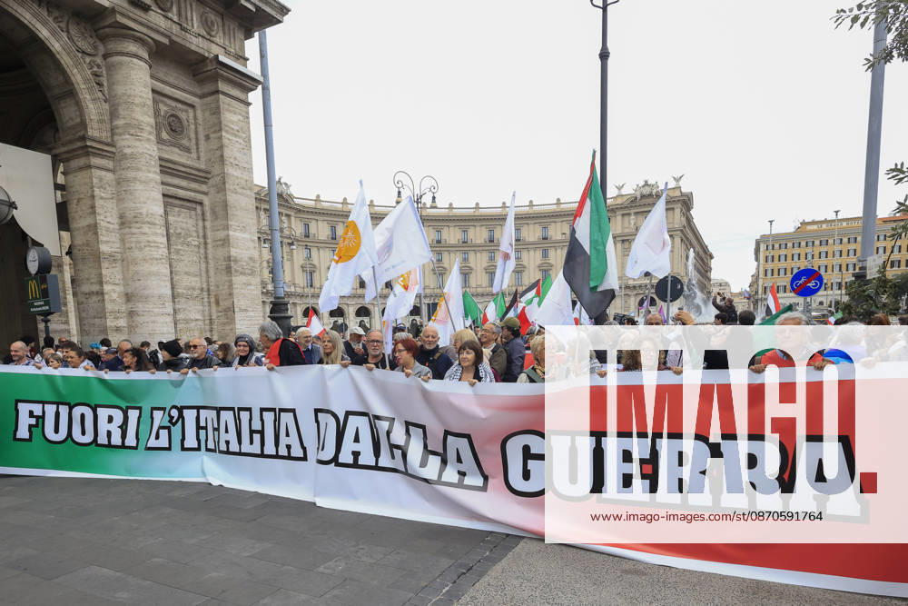 Demonstration against the Italian government in Rome ROME, ITALY, OCTOBER 24: Demonstrators attend a protest against the Italian government in Rome, Italy, on October 24, 2026. Riccardo De Luca Anadolu Rome Italy. Editorial use only. Please get in touch for any other usage.