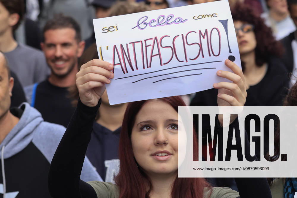 Demonstration against the Italian government in Rome ROME, ITALY, OCTOBER 24: A demonstrator holds a sign reading, in Italian, You re as beautiful as anti-fascism! during a protest against the Italian government in Rome, Italy, on October 24, 2026. Riccardo De Luca Anadolu Rome Italy. Editorial use only. Please get in touch for any other usage.