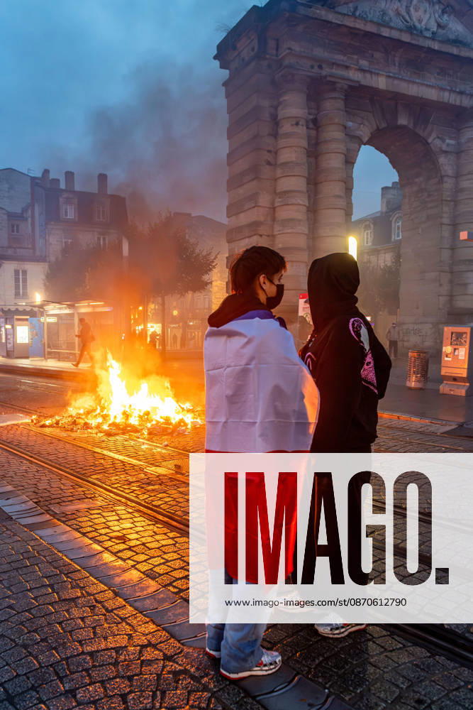 In Bordeaux, the march on the second day of protests against the rising cost of living initially proceeded peacefully. At the end of the route, violent clashes broke out on the sidelines between groups of demonstrators and law enforcement officers. Projectiles were thrown at riot police, who used tear gas to disperse the groups. Participants in the mobilization also included members of the Yellow Vests movement. Bordeaux France - ZUMAh207 20261024_zip_h207_040