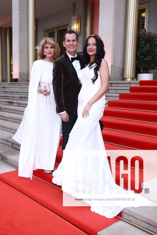 Leipzig Opera Ball 2026: Vivian Honert Boddin, Malte Arkona, Maxi Fenger; Leipzig Opera Ball 2026, Leipzig Opera, Date: October 24, 2026