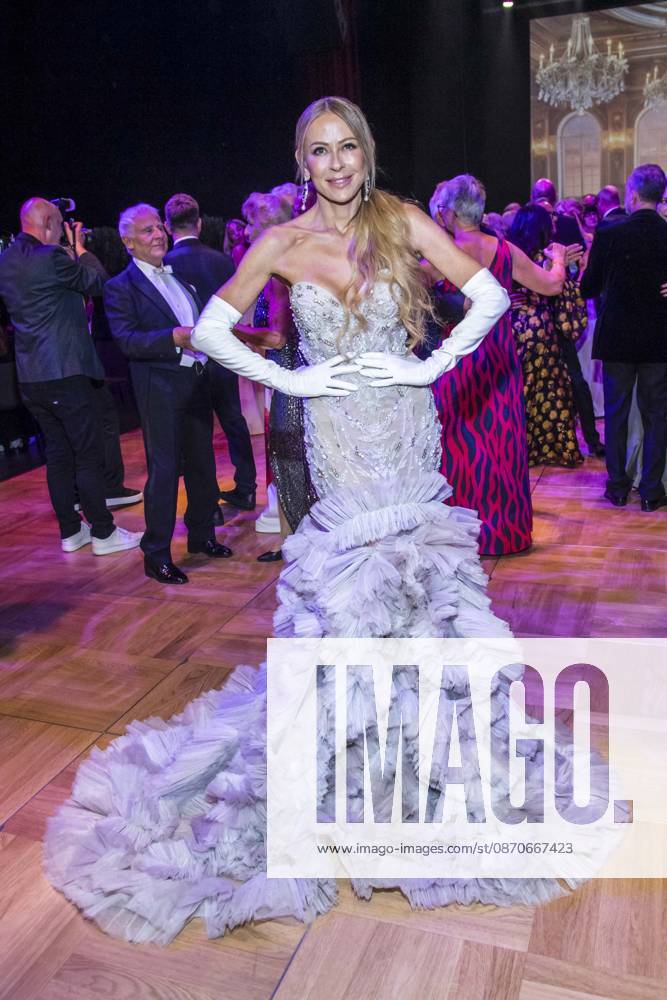 ABB OPERA BALL: Jenny Elvers to Appear at the 31st Leipzig Opera Ball 2026 at the Opera House on October 24, 2026, in Leipzig, Saxony, Germany