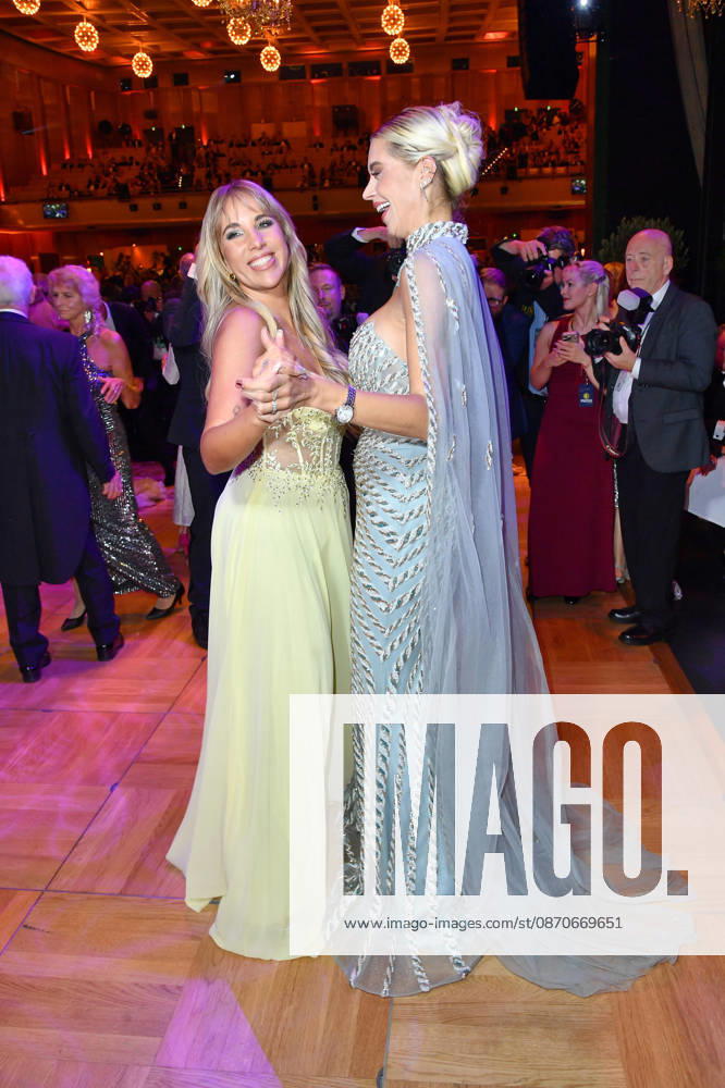 Annemarie Eilfeld and Verena Kerth at the 2026 Leipzig Opera Ball at the Leipzig Opera on October 24, 2026