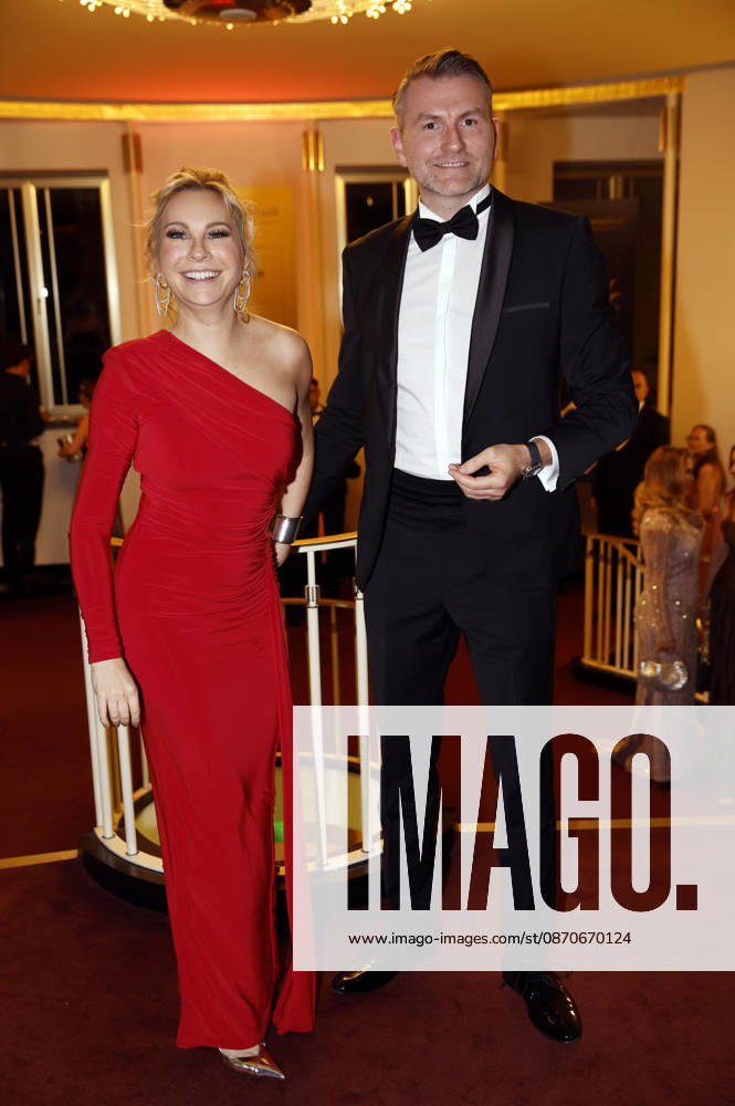 Susanne Klehn with her partner Michael Heinz at the 31st Leipzig Opera Ball 2026 at the Leipzig Opera House, Leipzig, October 24, 2026 Foto:xR.xStoffelsx xFuturexImagex opernball2026_6081