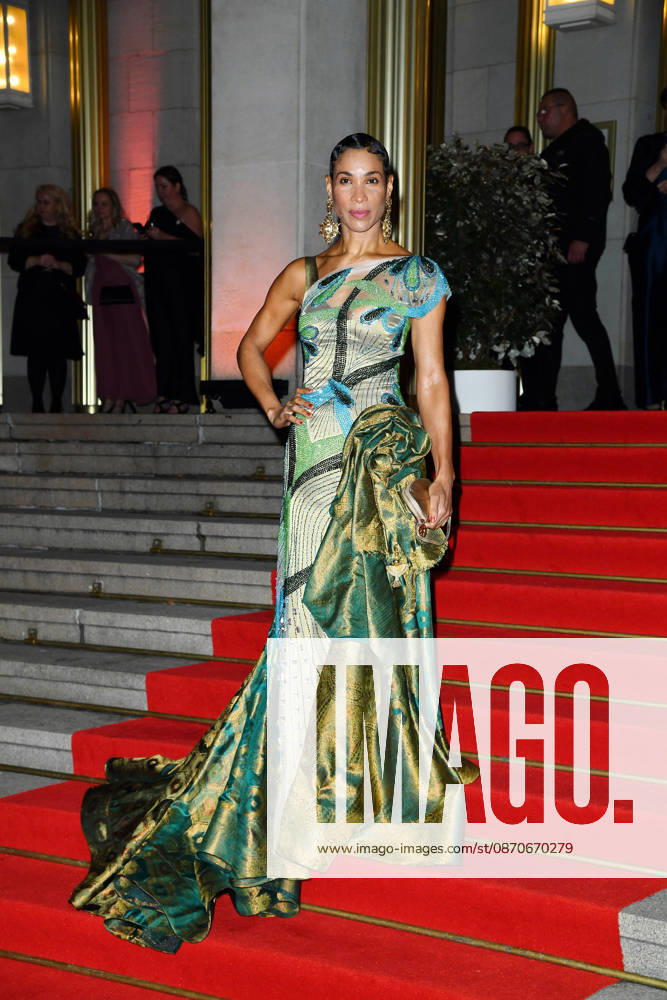 Annabelle Mandeng at the 2026 Leipzig Opera Ball at the Leipzig Opera on October 24, 2026