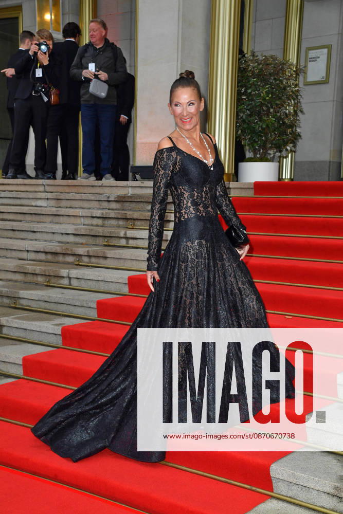 Eva Lutz at the 2026 Leipzig Opera Ball at the Leipzig Opera on October 24, 2026