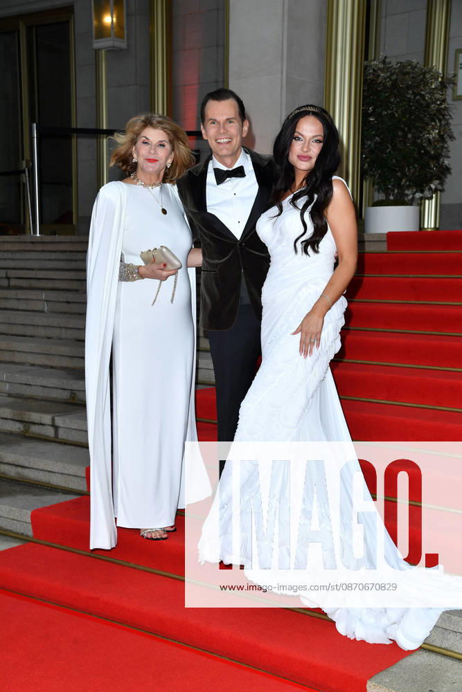 Vivian Honert Boddin, Malte Arkona, and Maxi Fenger at the 2026 Leipzig Opera Ball at the Leipzig Opera on October 24, 2026