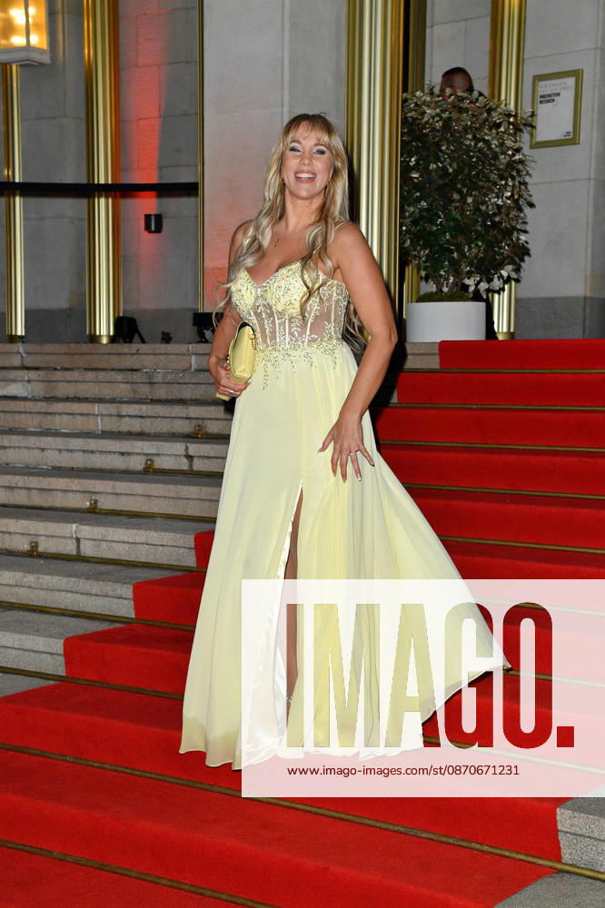 Annemarie Eilfeld at the 2026 Leipzig Opera Ball at the Leipzig Opera on October 24, 2026