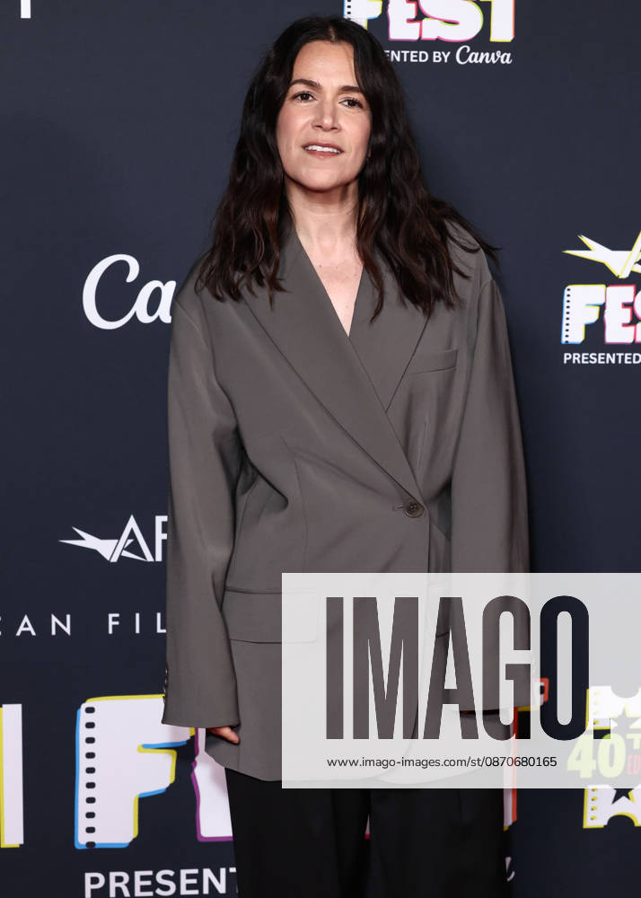 2026 AFI Fest - Special Screening Of Independent Film Company s Tangles HOLLYWOOD, LOS ANGELES, CALIFORNIA, USA - OCTOBER 24: Abbi Jacobson arrives at the 2026 AFI (American Film Institute) Fest Presented By Canva - Special Screening Of Independent Film Company s Tangles held at TCL Chinese 6 Theatres at Ovation Hollywood on October 24, 2026 in Hollywood, Los Angeles, California, United States. Hollywood TCL Chinese 6 Theatres at Ovation Hollywood California United States