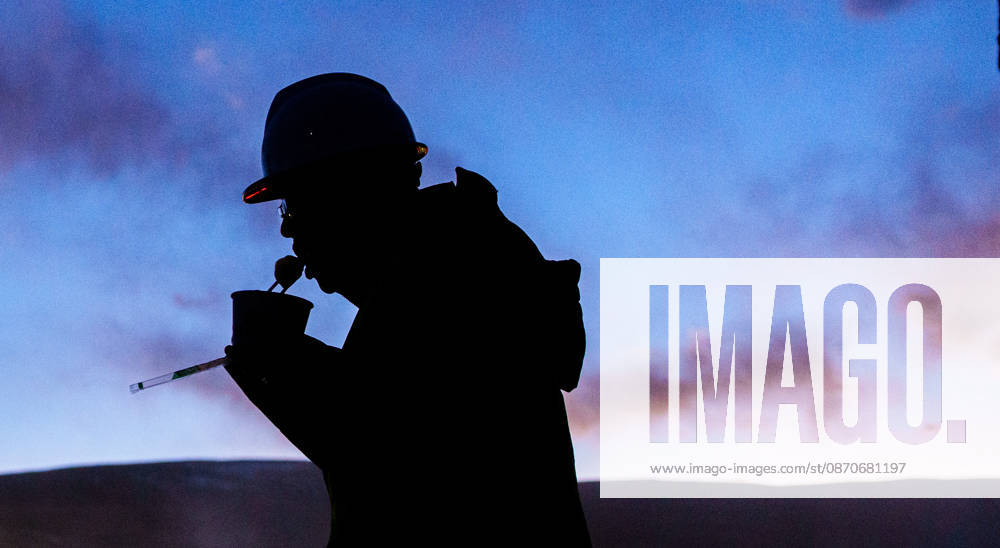 (261025) -- BAQEN, Oct. 25, 2026 -- A rescuer eats dumplings at a temporary shelter in Maru Township of Baqen County, Nagqu City, southwest China s Xizang Autonomous Region, Oct. 24, 2026. After a 7.0-magnitude earthquake struck Baqen County in Nagqu, southwest China s Xizang Autonomous Region, on Thursday, Du Guoping, owner of a dumpling restaurant in Xigaze, postponed the opening of his two new restaurants and headed to the disaster zone with his staff. It took only about 10 minutes to make the decision that we would go to Baqen and cook dumplings for earthquake-affected residents, Du said. The team loaded more than 1,500 kilograms of dumplings onto vehicles and set off from Xigaze at midnight on the night of the earthquake. Upo