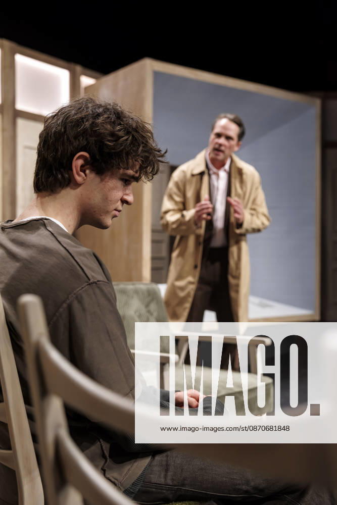 MMM THE SON: Quentin Lopes as the son NICOLAS and actor Matthias Schloo as the father, PIERRE on stage during a scene at the theater premiere of *The Son*, a TOURERLEBEN theater production at the Itzehoe Theater on October 24, 2026, in Schleswig-Holstein, Germany