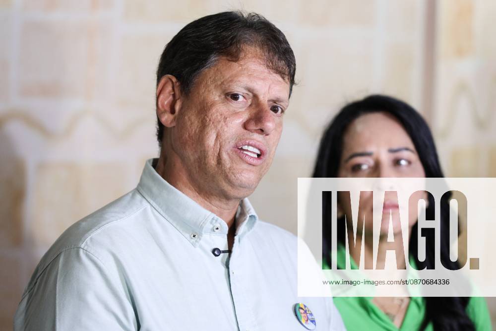 Sao Paulo governor Tarcisio de Freitas votes at the Miguel de Cervantes school. Re-elected governor of Sao Paulo, Tarcisio de Freitas, votes at the Miguel de Cervantes school, in the Morumbi neighborhood, southern region of Sao Paulo, this Sunday, October 25, 2026. Sao Paulo Sao Paulo Brasil