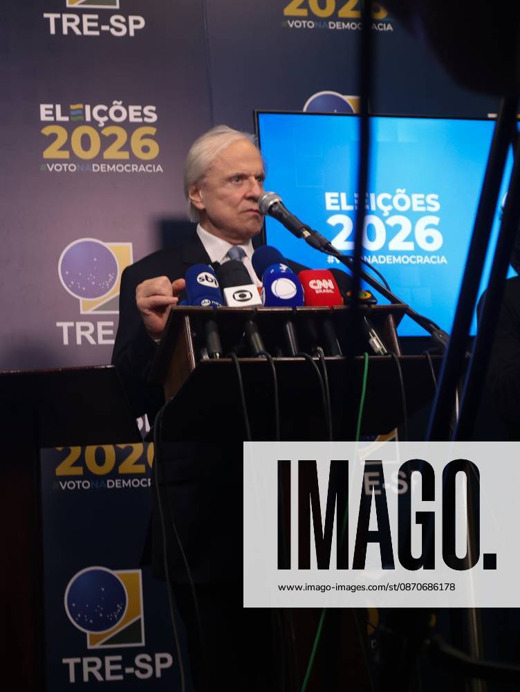 The president of the Sao Paulo Regional Electoral Court (TRE-SP) gives an interview about the progress of the elections. Sao Paulo (SP), October 25, 2026 2026 Elections TRE-SP The president of the Regional Electoral Court of Sao Paulo (TRE-SP), Judge Jose Antonio Encinas Manfre, gives a press conference on the progress of the second round of voting in the 2026 elections, in the press room at the court s headquarters in Sao Paulo. The report also details the replacement of electronic voting machines during the second round of the 2026 elections. Up to this time, 114 machines have been replaced, 32 in the capital and 82 in the interior, out of a total of 114,605 machines, equivalent to 0.099% of the total.(Foto: Leco Viana Thenews2 im
