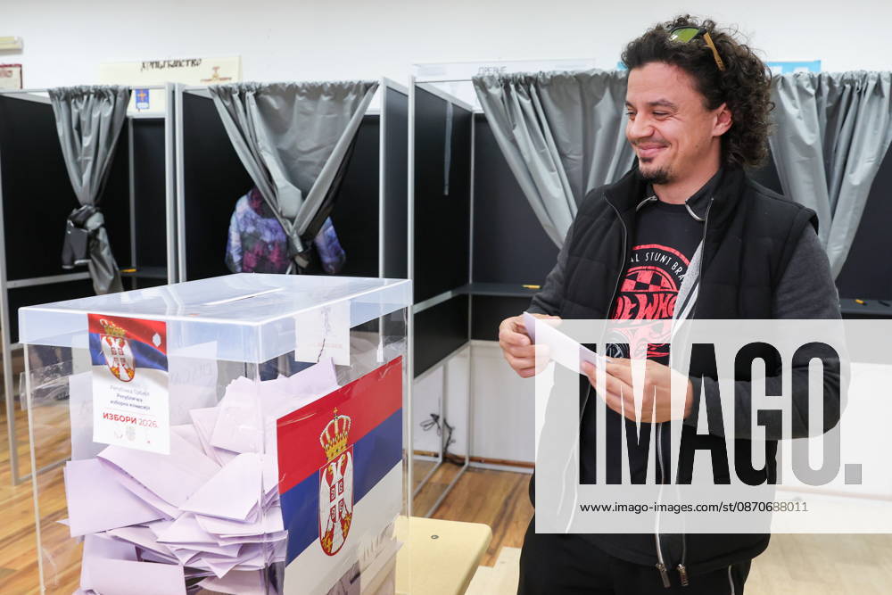 SERBIA, BELGRADE - OCTOBER 25, 2026: A man casts his ballot at a polling station during the 2026 Serbian parliamentary election. On 25 October, the Serbs went to the polls to elect members of the country s unicameral parliament, Narodna Skupshtina. Alexander Ryumin TASS 99953444